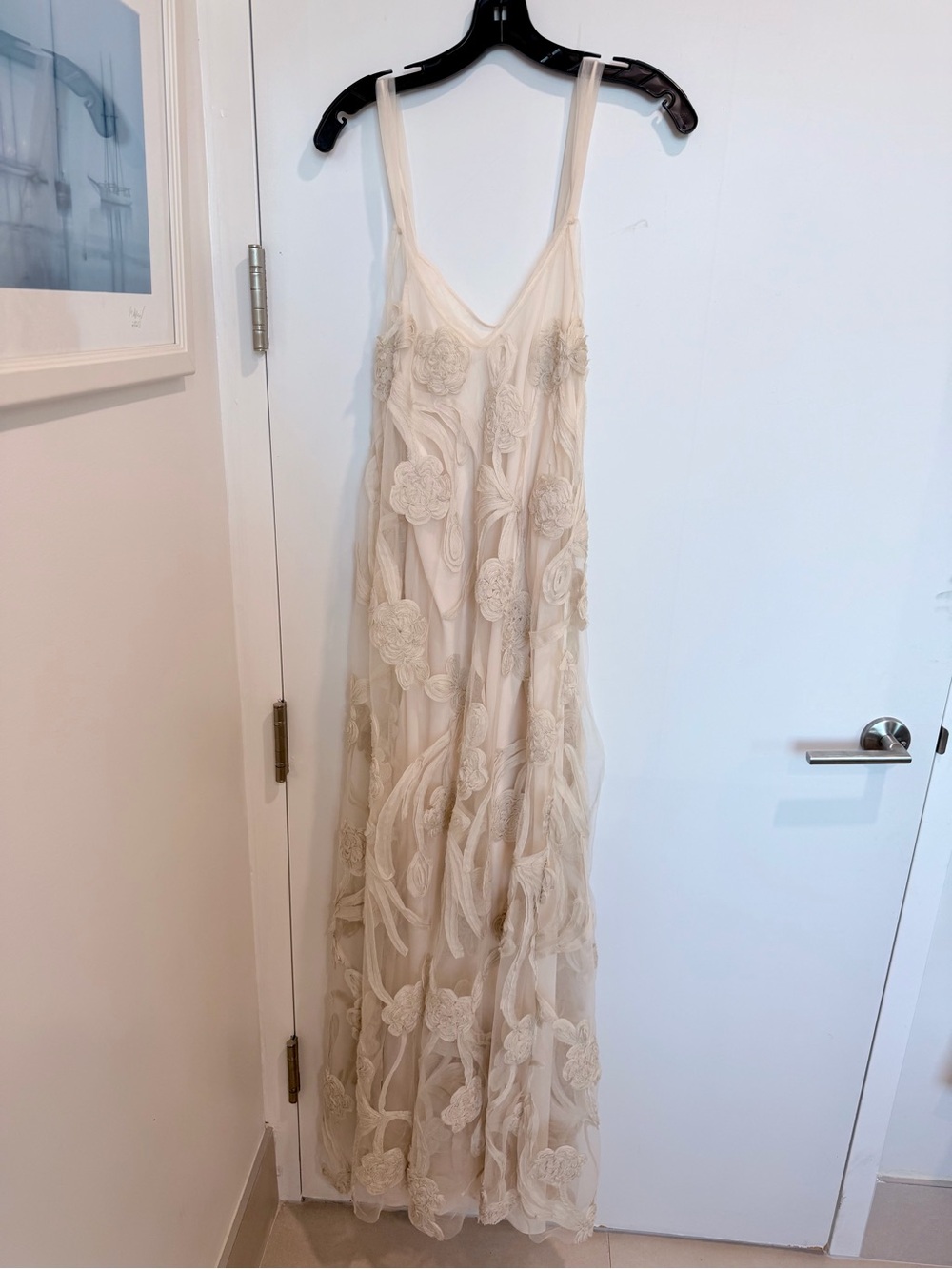 [sold out] Eliou Paula Dress - Cream Floral Appliqué Maxi Slip Dress with V-Neck - Picture 6 of 9